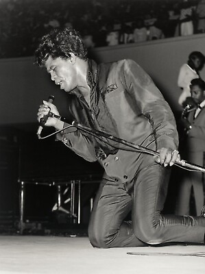 #ad Singer James Brown Godfather of Soul Performance Picture Photo Print 5quot;x7quot; $9.50