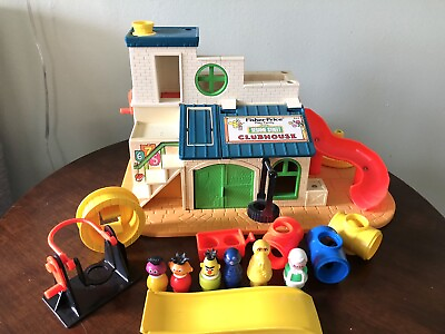 #ad Vintage Fisher Price Little People Sesame Street Clubhouse 937 w Tire $69.00