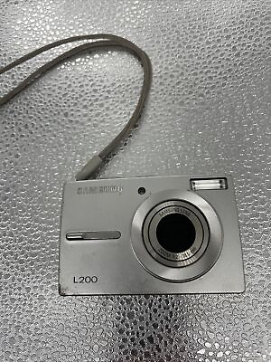 #ad Samsung Digimax L100 8.2MP Digital Camera Silver no BatterySD Card Charger $19.99