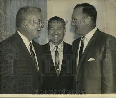 #ad 1967 Press Photo Participants at the First Quarterback Club meeting noc59051 $19.99