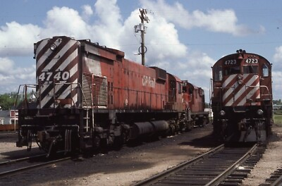 #ad CP 4740 CANADIAN PACIFIC Railroad Train Locomotive Original 1985 Photo Slide $4.99