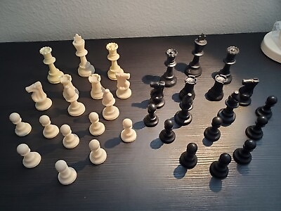 #ad Plastic Tournament Chess Pieces. King Heights 375 inches. $14.00