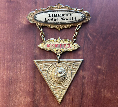 #ad Vintage Knights Of Pythias “PYTNIAS” Badge Liberty Lodge 114 Member Pin $40.05