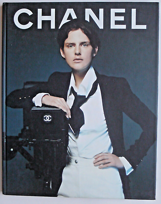 #ad Chanel Boutique Hardcover Book 1997 Mint Condition Photographs Karl Langerfeld $78.00