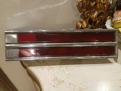 #ad 1977 Buick Electra Tail Light RH Fits Park Avenue 18672 $129.00