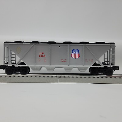 #ad Lionel O Scale FARR Union Pacific UP 4 Bay Covered Hopper Item 6 9366 LN W BOX $32.27