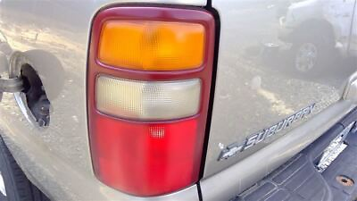 #ad Driver Left Tail Light Fits 00 03 SUBURBAN 1500 353596 $74.99