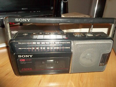 #ad Sony AM FM Radio CFM 140 Cassette Non Working $12.00