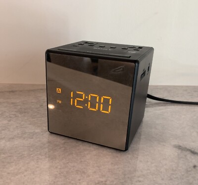 #ad Sony AM FM Alarm Clock Radio ICF C1T Tested amp; Working $4.99