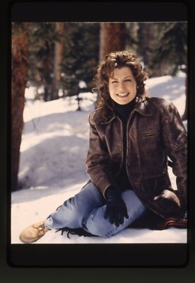 #ad Amy Grant Publicity Photo Shoot in Snow Original 35mm Transparency Stamped $24.99