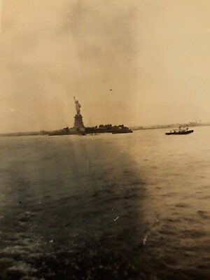 #ad 🌟 Vintage 1929 Photo Of Statue of Liberty And Boats 3.5quot;×2.5quot; $4.75