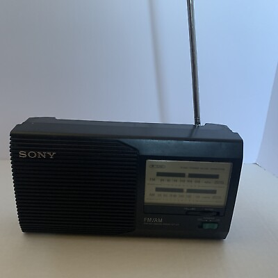 #ad Sony AM FM Radio Model ICF 24 TESTED Includes power cord Vintage $19.00
