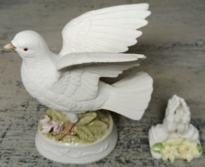 #ad Vintage Ceramic Dove Napcoware #9479 amp; 1975 Ehesco Praying Hands Figurines 2 $10.95