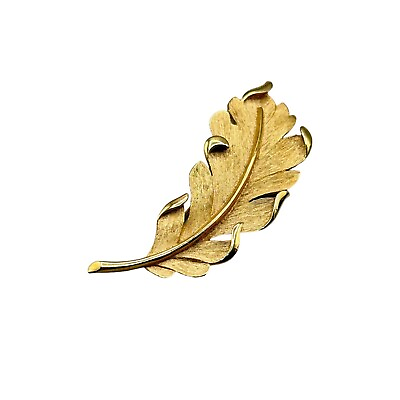 #ad Vintage Trifari Leaf Brooch Gold Tone Dimensional Elongate Curvy Leaf Pin $35.00