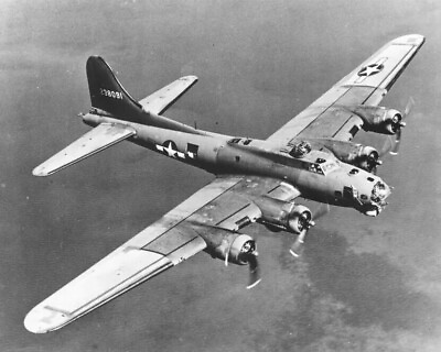 #ad B 17 Bomber Flying Fortress Levling Off For Bombing Run 8x10 PHOTO PRINT $7.98