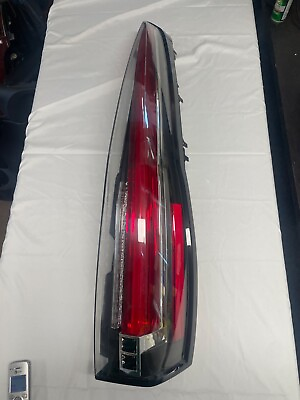 #ad 07 14 Cadillac Escalade Passenger Tail Light Premium Collection OEM $300.00