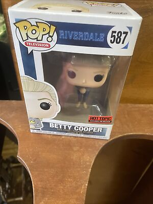 #ad Riverdale Betty Cooper Hot Topic Funko Pop TV #587 Collectible Vinyl Figure $15.99
