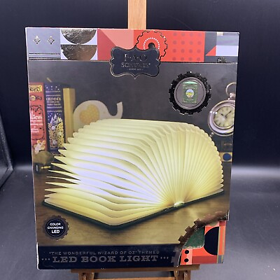 #ad FAO SCHWARTZ Wizard of Oz LED Book Light New In Box $35.00