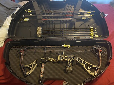 #ad compound bow right hand 70lbs $550.00