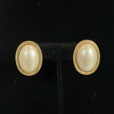 #ad Vintage Oval Pearl Cabochon Ornate Earrings Gold Tone Statement 80s $20.00