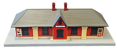 #ad VINTAGE MTH ELECTRIC TRAINS MAIN STREET COUNTRY PASSENGER STATION T7692 $25.00