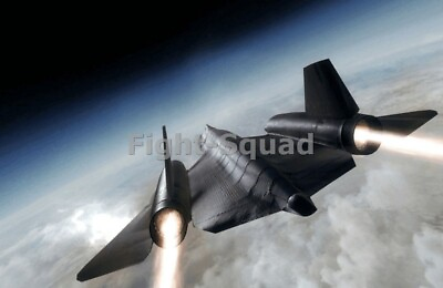 #ad Picture Photo SR 71 Blackbird strategic reconnaissance aircraft 1612 $5.95