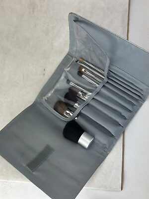 #ad Makeup Brush Set of 9 Brushes with case. $35.00
