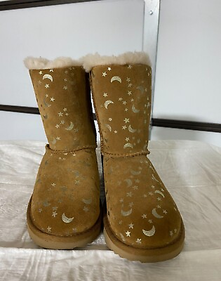 #ad uggs size 2 girls boots $75.00