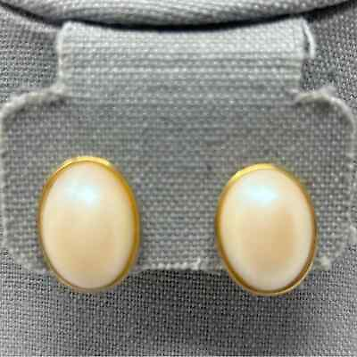 #ad Vintage Gold Tone Oval Faux Pearl Cabochon Chic Clip On Earrings $24.99