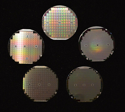 #ad Historic 1970s 1980s USA silicon wafers Qty of five 4quot; wafers includes CPU $52.50