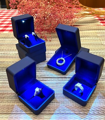 Super Bright LED Light Ring Earring Pendant Bracelet Necklace Box Royal Blue $12.95