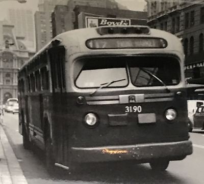 #ad 1970s Southeastern Pennsylvania SEPTA Bus #3190 Route 17 Front Market Bamp;W Photo $9.99