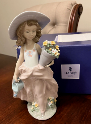 #ad Lladro 7676 quot;Wish Come Truequot; Garden Girl Rare Retired Mint With Box $129.99