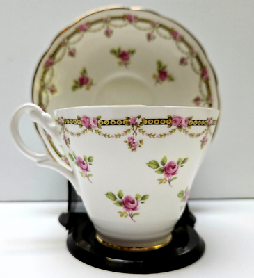 #ad Vintage Royal Stuart Pink Rosebuds Bone China Tea Cup amp; Saucer England $25.60