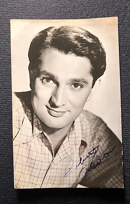 #ad ROBERT ALDA EARLY CAREER 1949 BUT APPARENTLY SECRETARILLY SIGNED GLOSSY PHOTO. $20.00