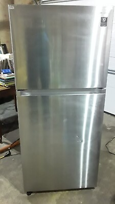#ad Samsung 17.6 cu. ft. Top Freezer Refrigerator with FlexZone Stainless Steel $300.00