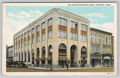 #ad Postcard Fostoria Ohio The Union National Bank People and Autos Posted 1934 $5.75