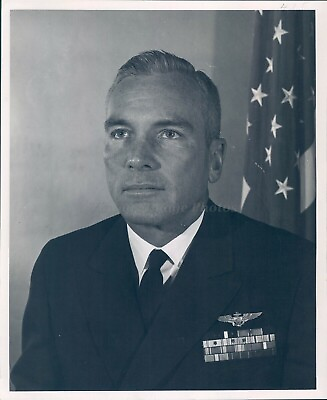 #ad 1963 Press Photo Rear Admiral Military Noel Gayler US Navy Emblems Flag Suit $19.99