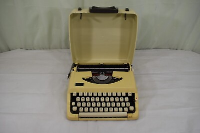 #ad Vtg Wedgefield 100 Portable Manual Field Typewriter Compact with Case $60.00