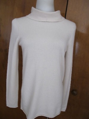 #ad Bloomingdale’s women’s ivory soft 2ply cashmere neck scarf sweater small $88.00