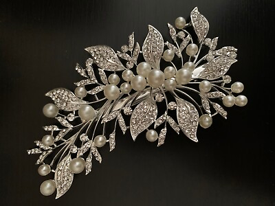 #ad Elegant Wedding Silver Pearl Hair Accessory $35.00