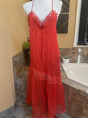 #ad Vintage Lady Cameo Long Red Nylon Lace Nightgown Lingerie Stunning Medium $19.50