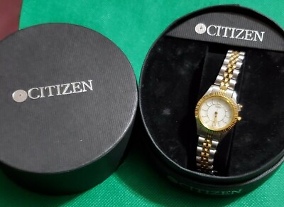 #ad Womans Citizen 0730 H00010 Two Tone Dial Light Watch w box $54.00
