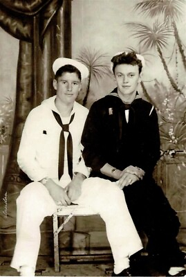 #ad Pair of Affectionate Sailors 1940s Young Men gay man#x27;s collection 4x6 $5.25