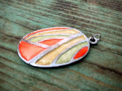 #ad Cool amp; In Season Fall Enamel Colors Oval Pendant Sterling? $0.99