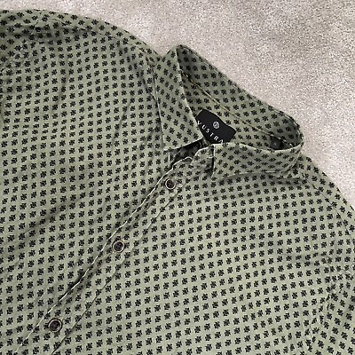 #ad Vustra Casual Button Up Shirt Men#x27;s Size XL Green Geometric All Over Pattern L S $24.95
