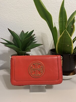 #ad Tory Burch Continental Zip Red Leather Wallet In Excellent Condition $85.00